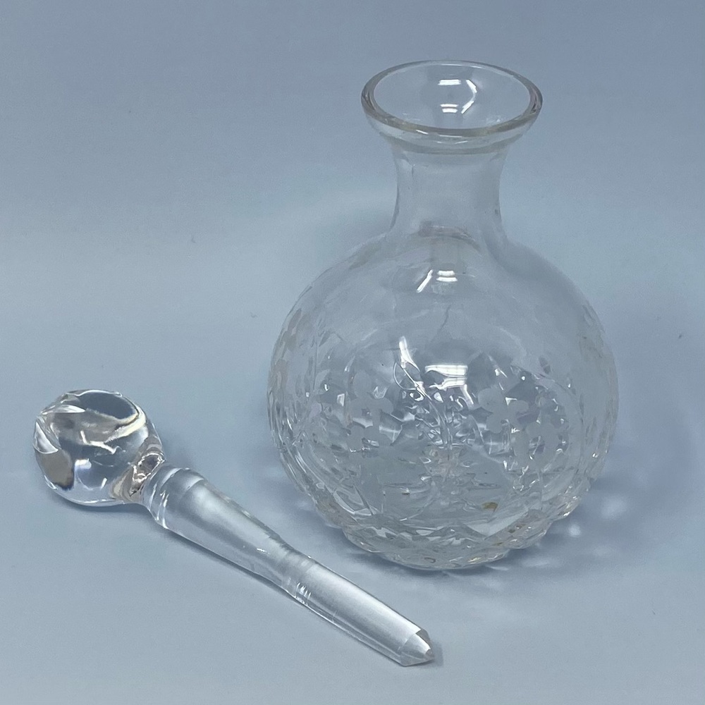 Vintage Crystal Perfume Bottle EUC